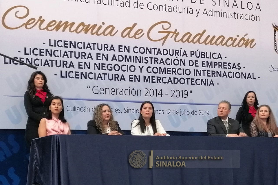 Acto Académico Generación 2014-2019 de la Facultad de Contaduría y Administración de la UAS