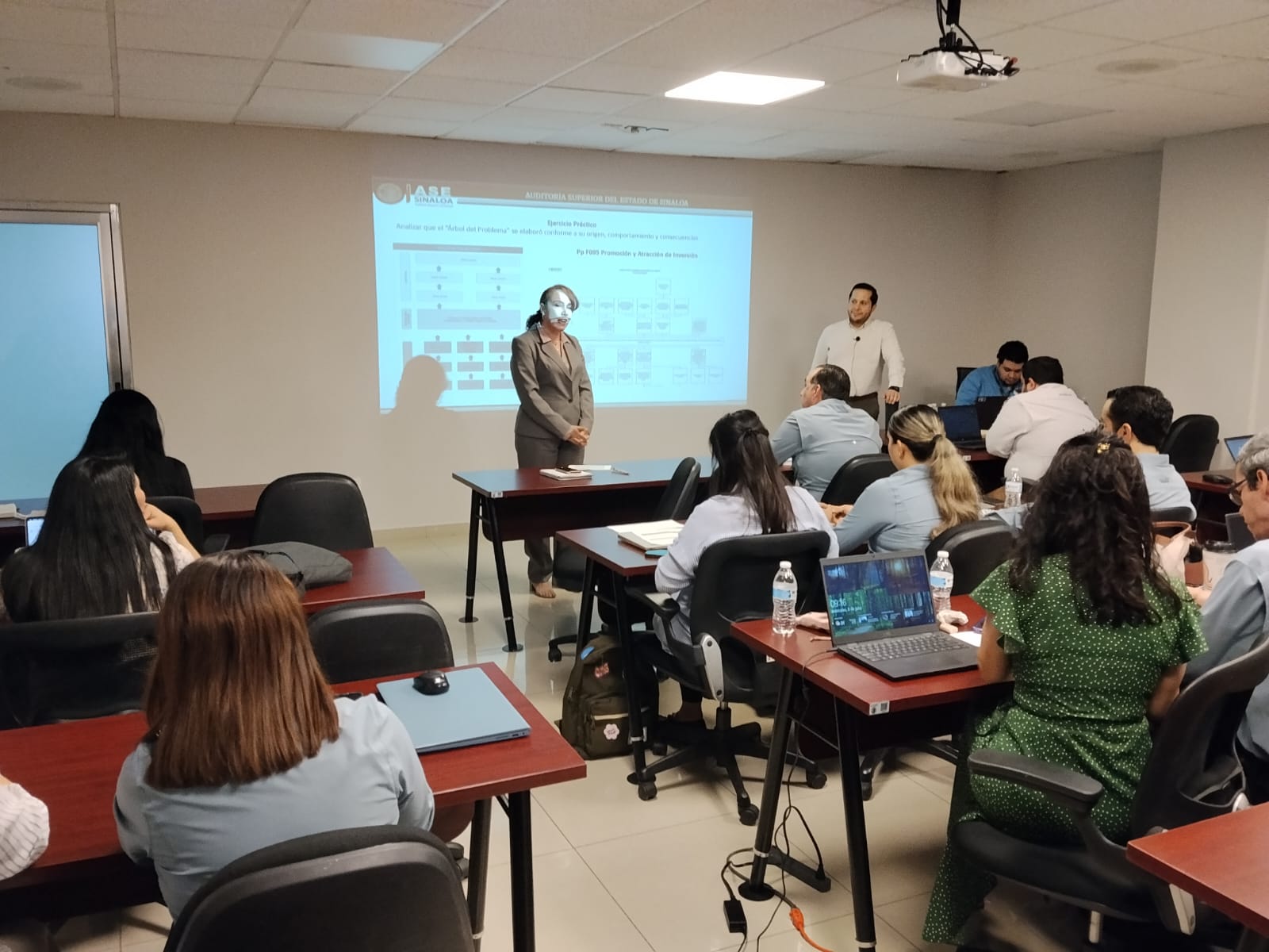 ASE imparte capacitación especializada a CODESIN sobre Matriz de Indicadores para Resultados.
