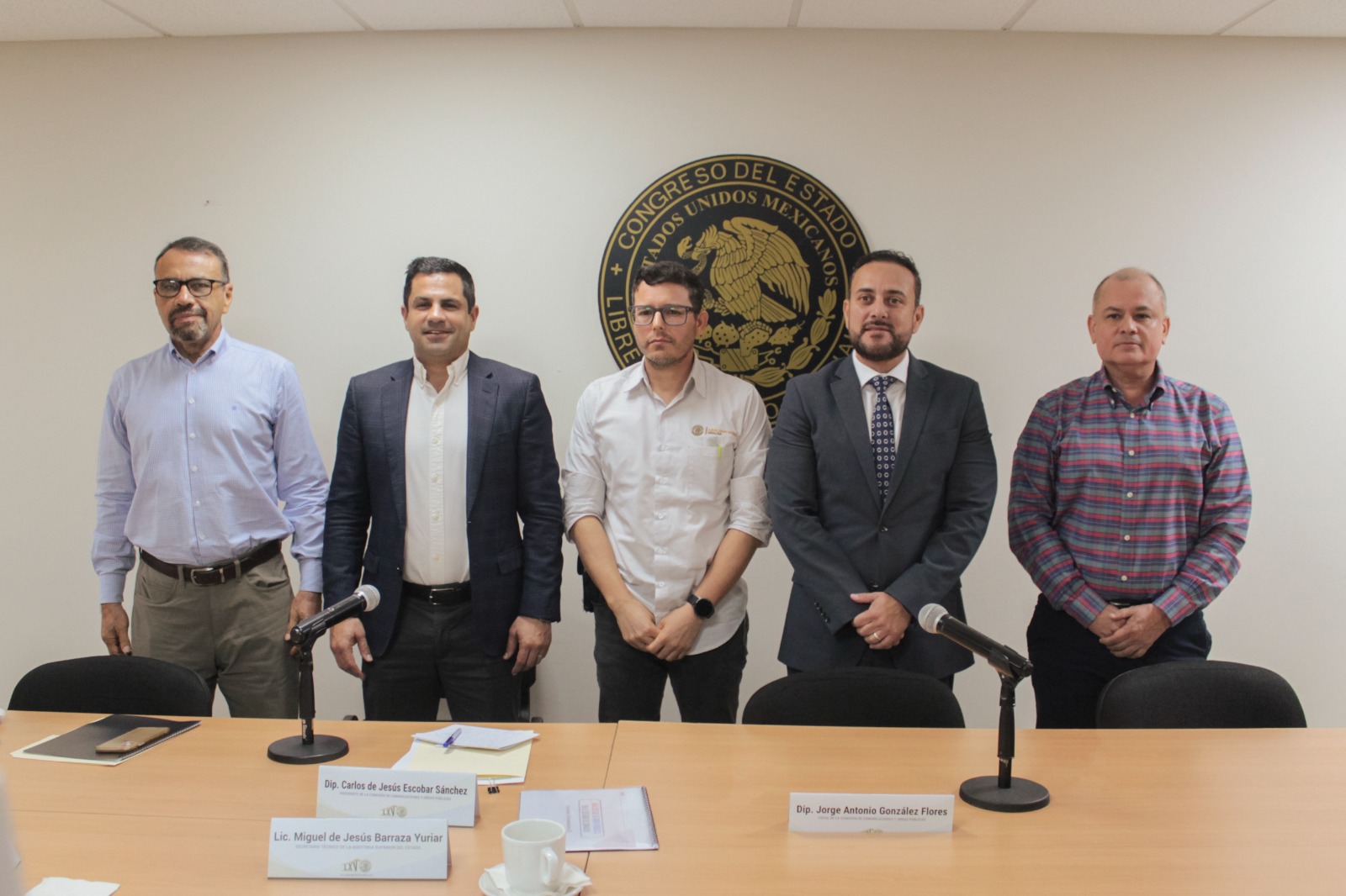 Analizan ASE y Comisión de Comunicaciones y Obras Púbicas experiencias para mejorar la legislación de la materia.